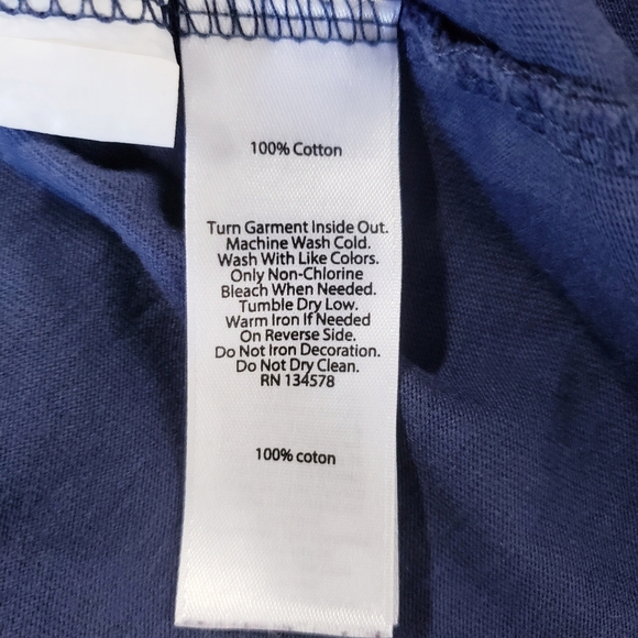 Vineyard Vines Every Tailgate Should Feel This Good Long Sleeve Tee Men's Medium - Picture 7 of 9